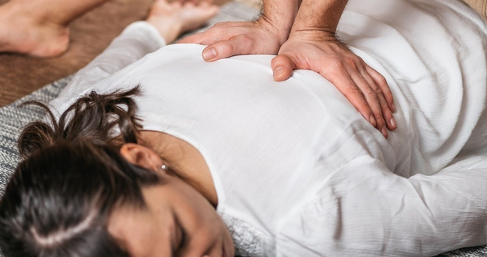 MASAJE THAI-YOGA