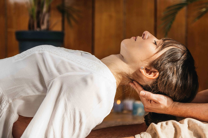 MASAJE THAI-YOGA