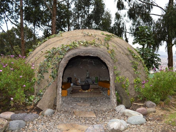 El temazcal, un baño en el vientre materno
