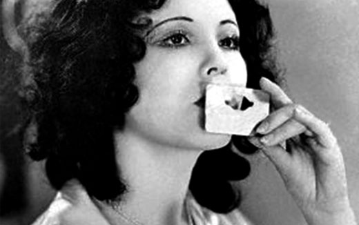 Así se maquillaban y peinaban las chicas de los años '20